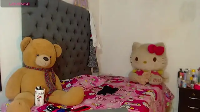 lucianadolll webcam
