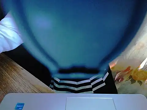 maian_love webcam