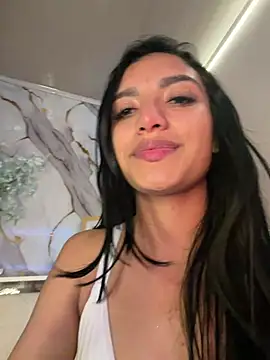 AlinaArgii webcam