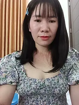 Bondgirl_9 webcam