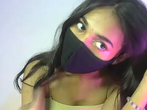 Shanaya_xo webcam