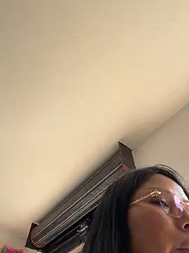 ISABELLA__LUNA webcam