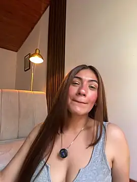 emmily_d live cam on StripChat
