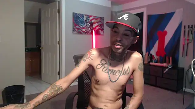 Michigan9000 Live Web Cam Show