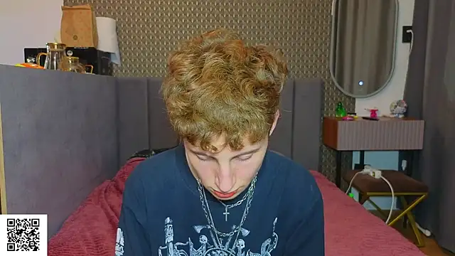 crispinver Live Web Cam Show