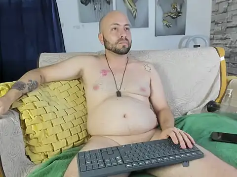mike_lovers_ Live Web Cam Show