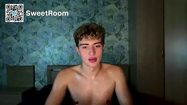 AlfredSweet Live Web Cam Show