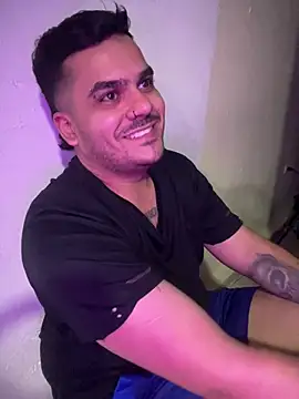 LatinBearX Live Web Cam Show