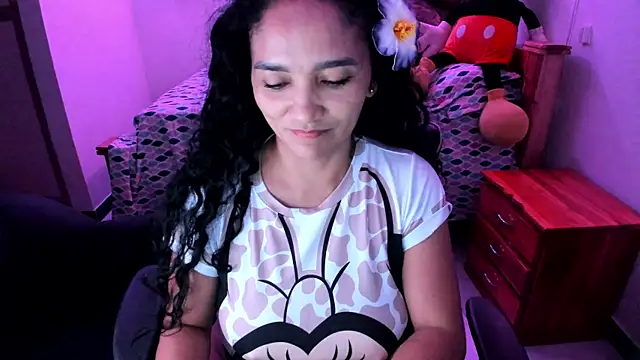 rayza_mature_154 webcam