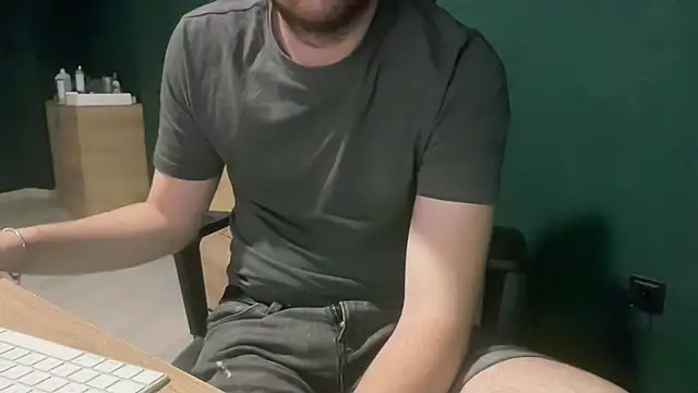 white_wizard_ webcam
