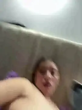valery_mora - Valery_mora's free webcam - UK Sex Cams