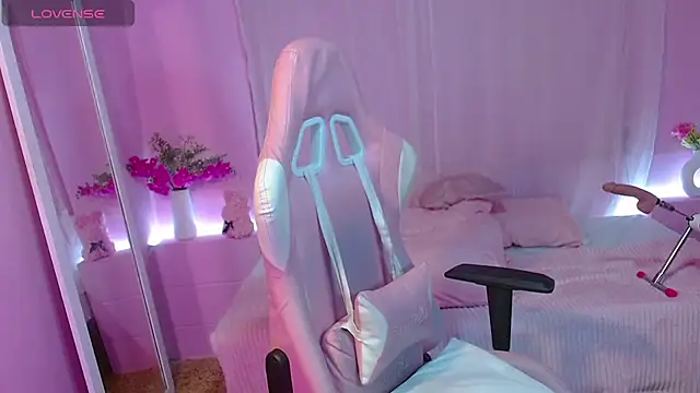 IvyBliss8 webcam