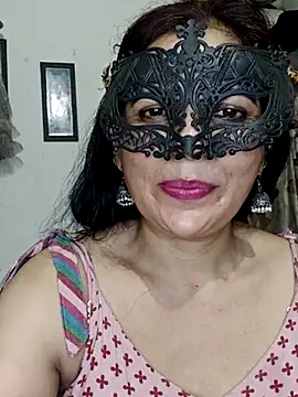 BhabhiPooja69 live cam on StripChat