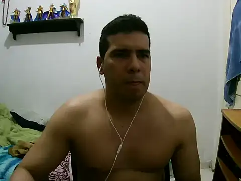 Myke_Digger live cam on StripChat