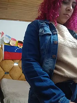 LITTLEJULES webcam