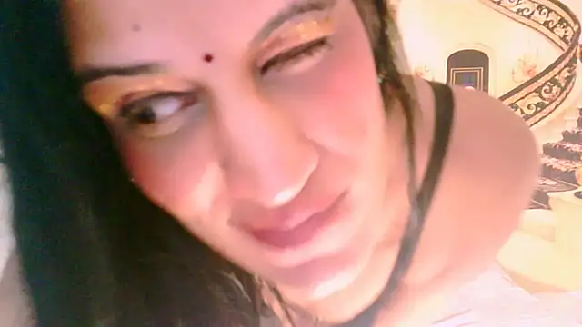 IndianSexcSmyle webcam