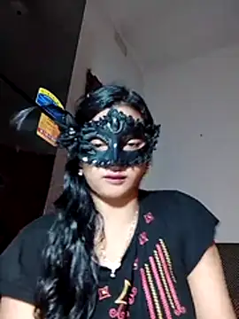 Sweetie_250 live cam on StripChat