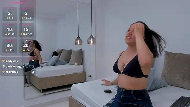 vayra_moon webcam