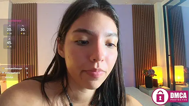 luna_moriati webcam