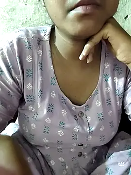 19SRIDEVITELUGU live cam on StripChat