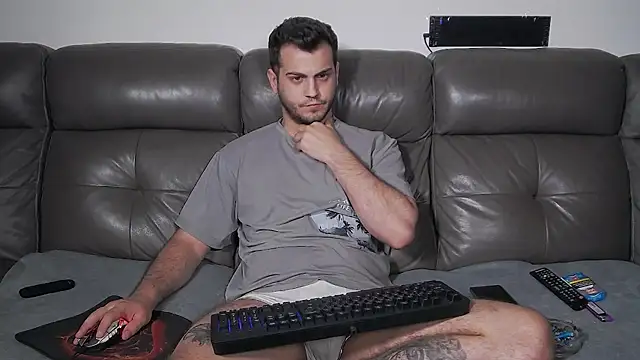 CrazyDom1 webcam