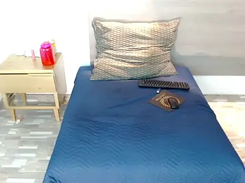 DeboraRaquel webcam