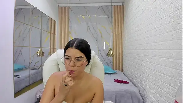 vanessa_f webcam