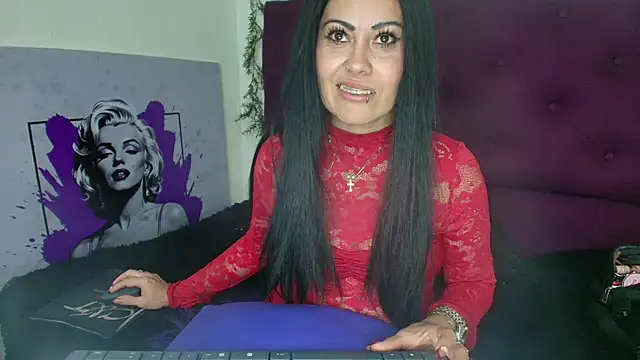 Tania_mature live sex cam