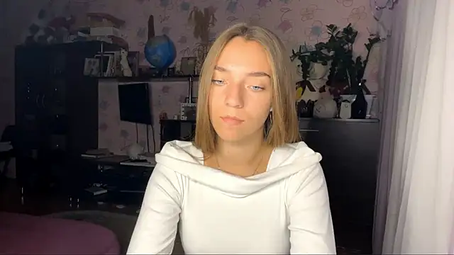 TanyaSavela webcam