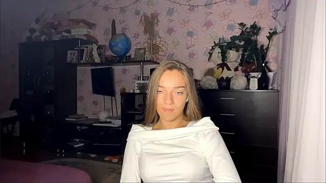 TanyaSavela webcam