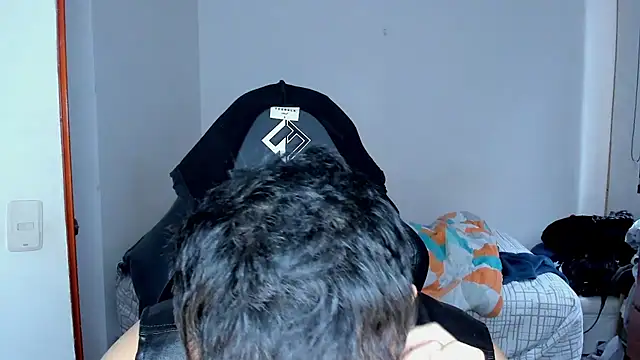 Tommy_Bred webcam