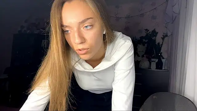 TanyaSavela webcam