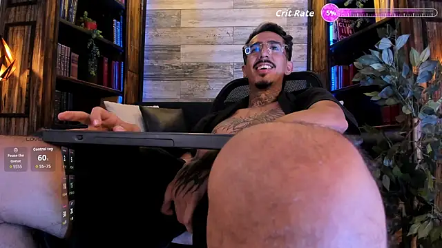 Donovan_Desmond live cam on StripChat