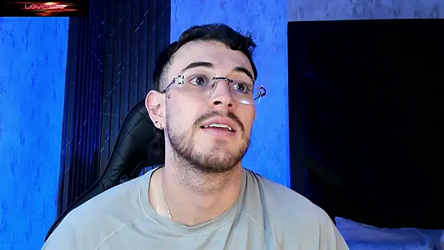 CodyWalkerR live cam on StripChat