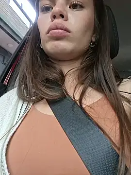 _Isabella-7 webcam