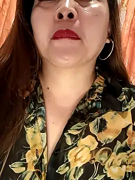 UrSweetClassyPinay webcam