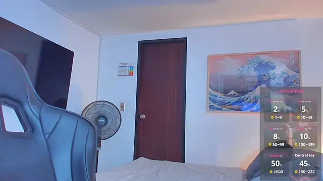 RJBarto live cam on StripChat