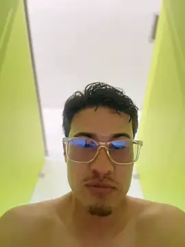 TavoHot_ webcam