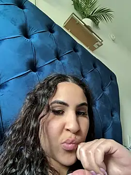 LaurenIvy webcam