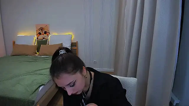JulietteMonli webcam