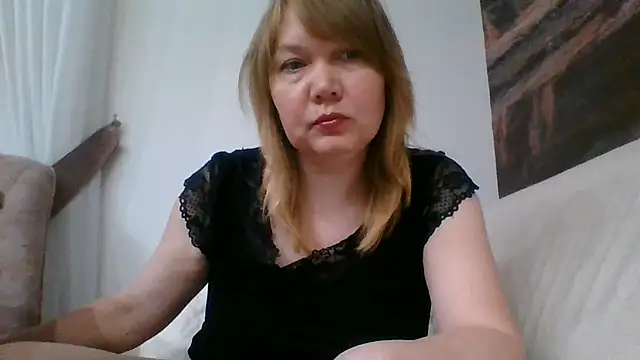 MarikaLane webcam