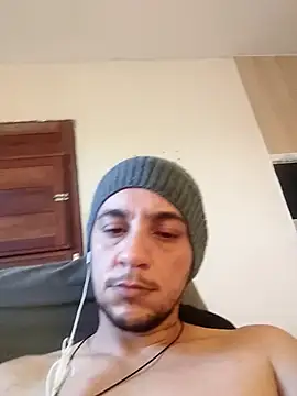 Homemtrans10 live cam on StripChat