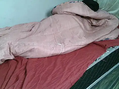 Juicy_Peech webcam