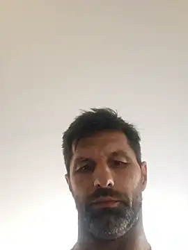 AndrejZa live cam on StripChat