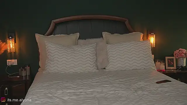 Alyonaqueen_ webcam