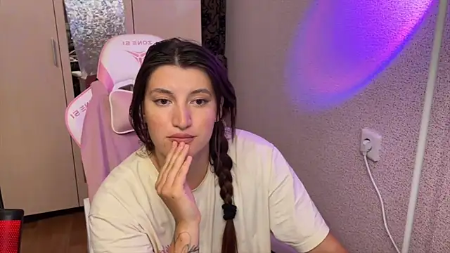 Katrin__kiss webcam