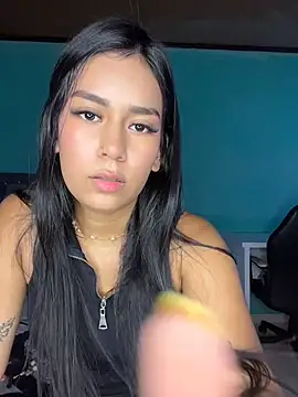 ALANAH_KITTY webcam