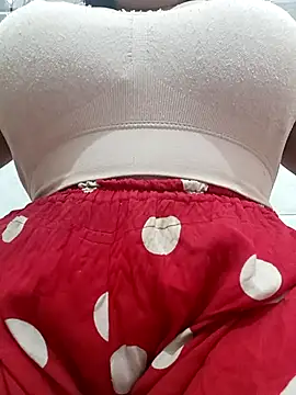 cute-mahek webcam