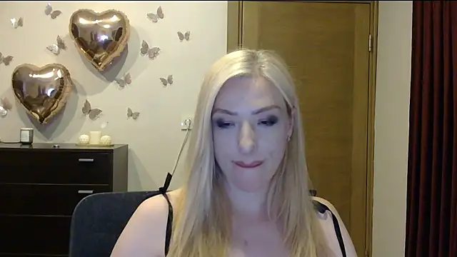 Wild_Silk_Desire webcam