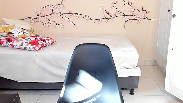 zarek_lux webcam